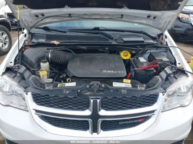 Photo 9 VIN: 2C4RDGBG6FR518885 - DODGE GRAND CARAVAN 