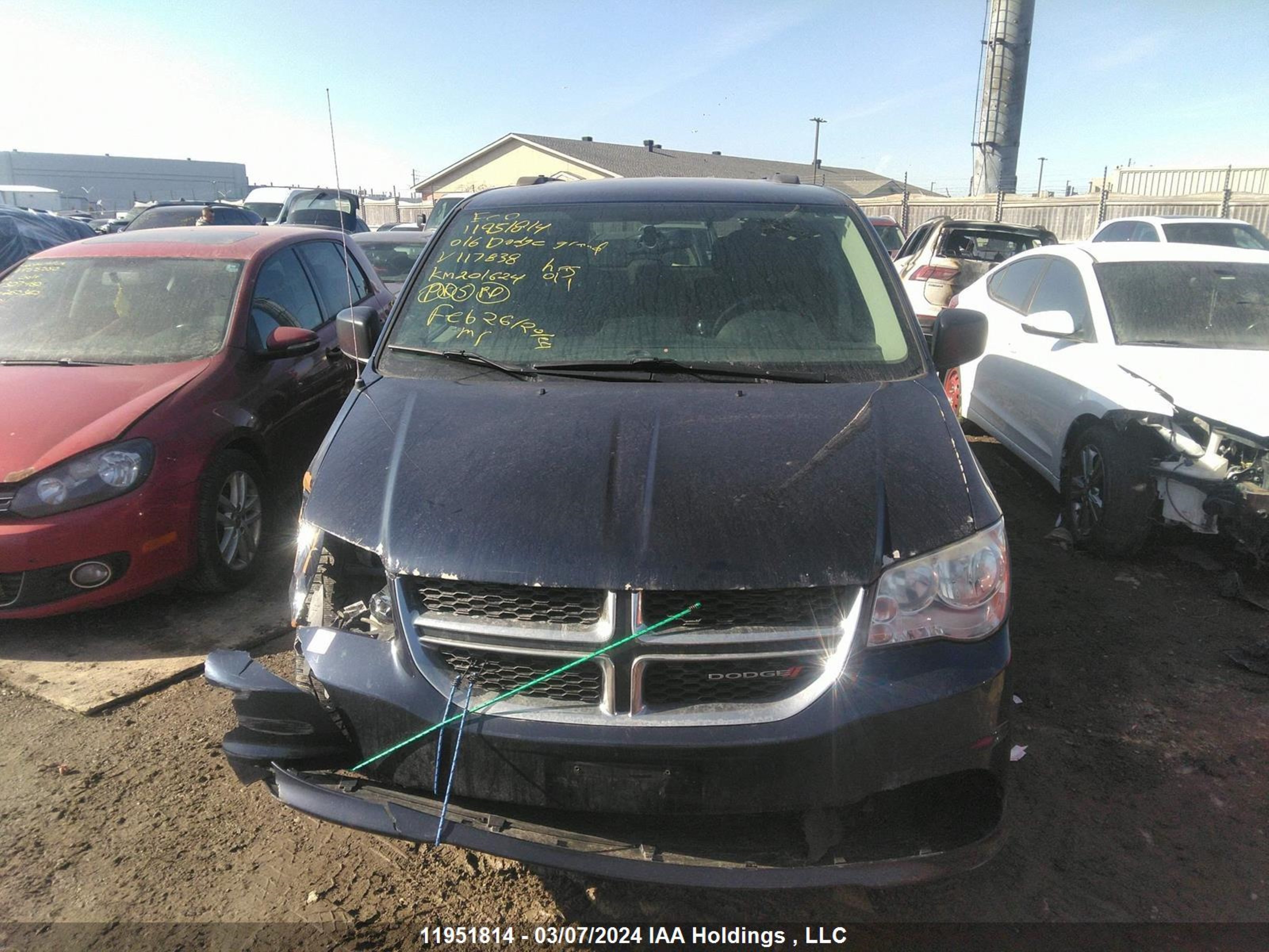 Photo 12 VIN: 2C4RDGBG6GR117838 - DODGE CARAVAN 