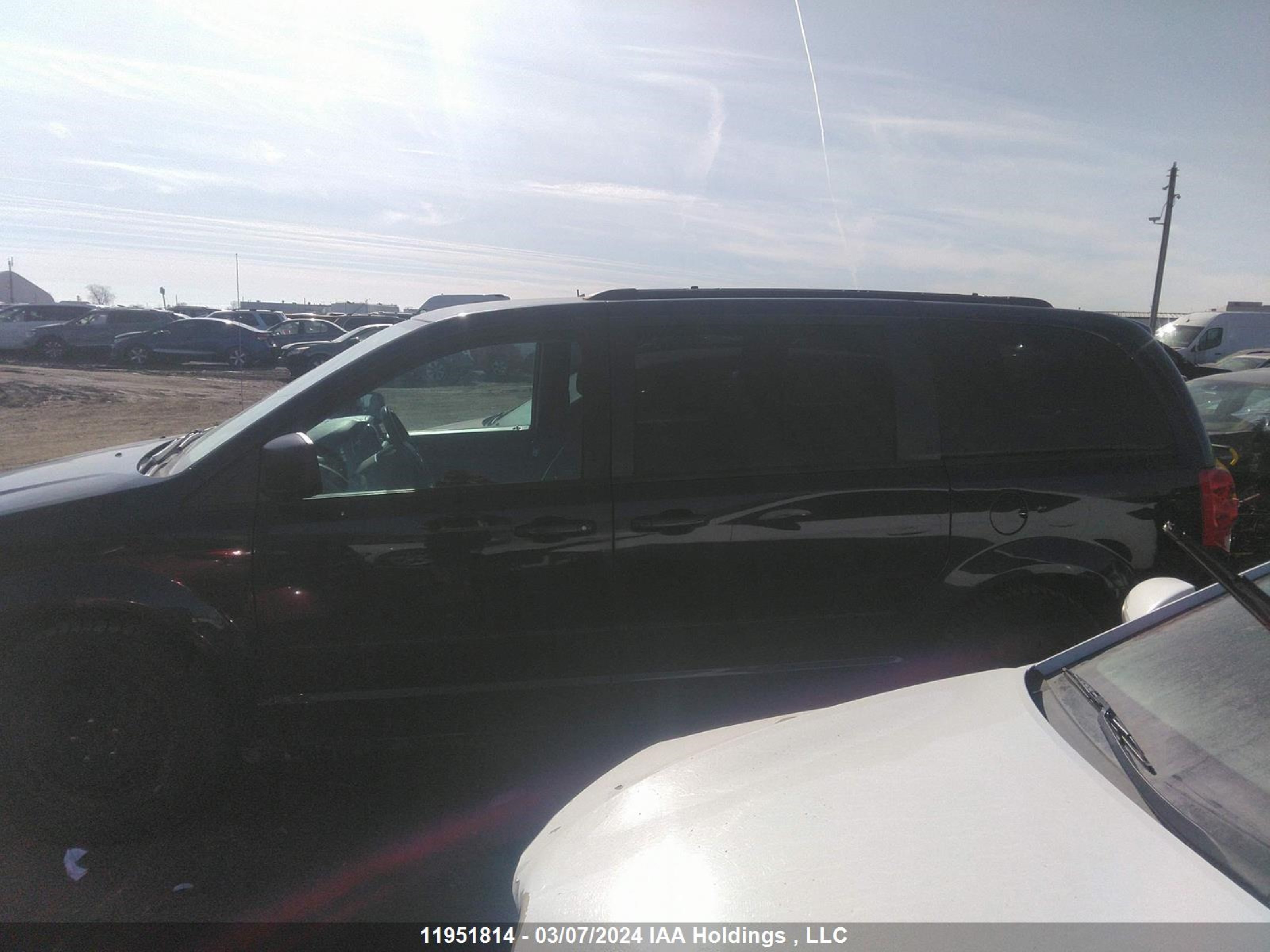 Photo 14 VIN: 2C4RDGBG6GR117838 - DODGE CARAVAN 