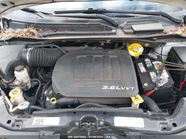 Photo 9 VIN: 2C4RDGBG6GR147034 - DODGE GRAND CARAVAN 