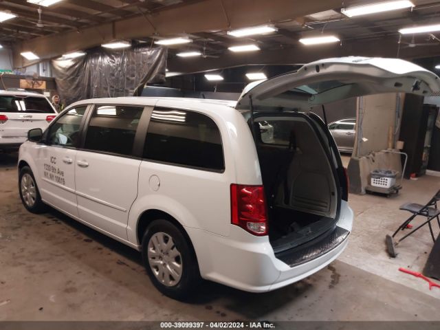 Photo 2 VIN: 2C4RDGBG6HR555468 - DODGE GRAND CARAVAN 