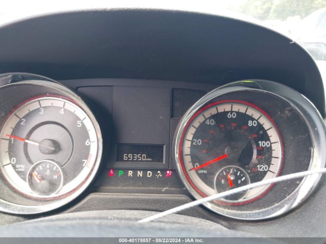 Photo 6 VIN: 2C4RDGBG6HR568074 - DODGE GRAND CARAVAN 