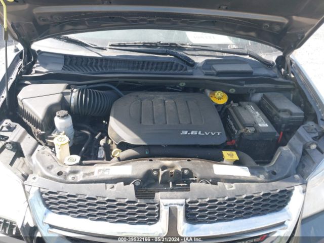 Photo 9 VIN: 2C4RDGBG6HR695763 - DODGE GRAND CARAVAN 