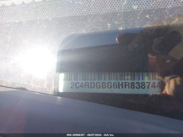 Photo 8 VIN: 2C4RDGBG6HR838744 - DODGE GRAND CARAVAN 