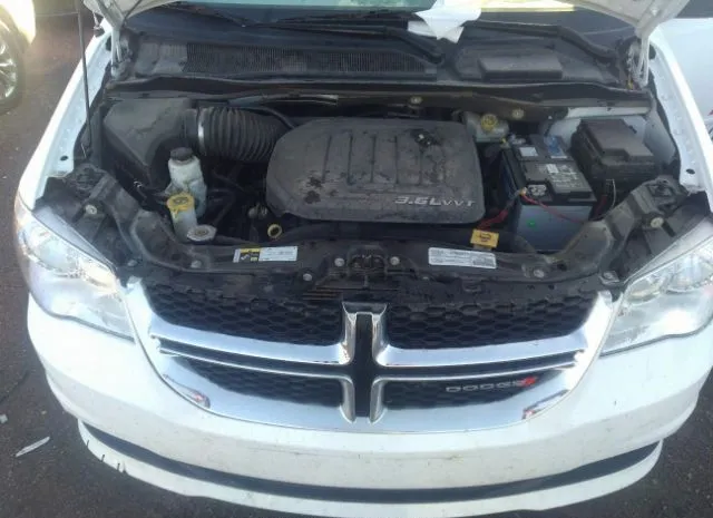 Photo 9 VIN: 2C4RDGBG6HR838940 - DODGE GRAND CARAVAN 