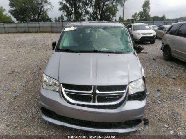 Photo 5 VIN: 2C4RDGBG6JR133898 - DODGE GRAND CARAVAN 