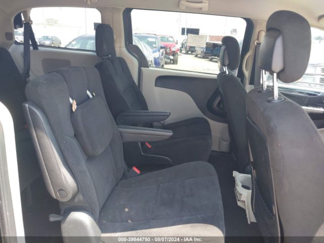 Photo 7 VIN: 2C4RDGBG6JR168800 - DODGE GRAND CARAVAN 