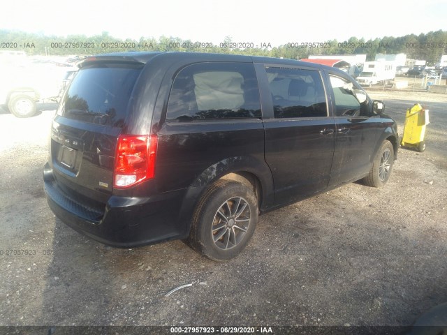 Photo 3 VIN: 2C4RDGBG6JR215338 - DODGE GRAND CARAVAN 