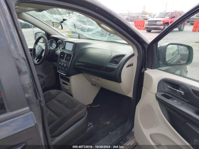 Photo 4 VIN: 2C4RDGBG6JR259548 - DODGE GRAND CARAVAN 