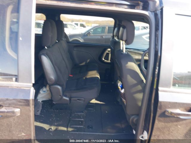 Photo 7 VIN: 2C4RDGBG6JR304195 - DODGE GRAND CARAVAN 