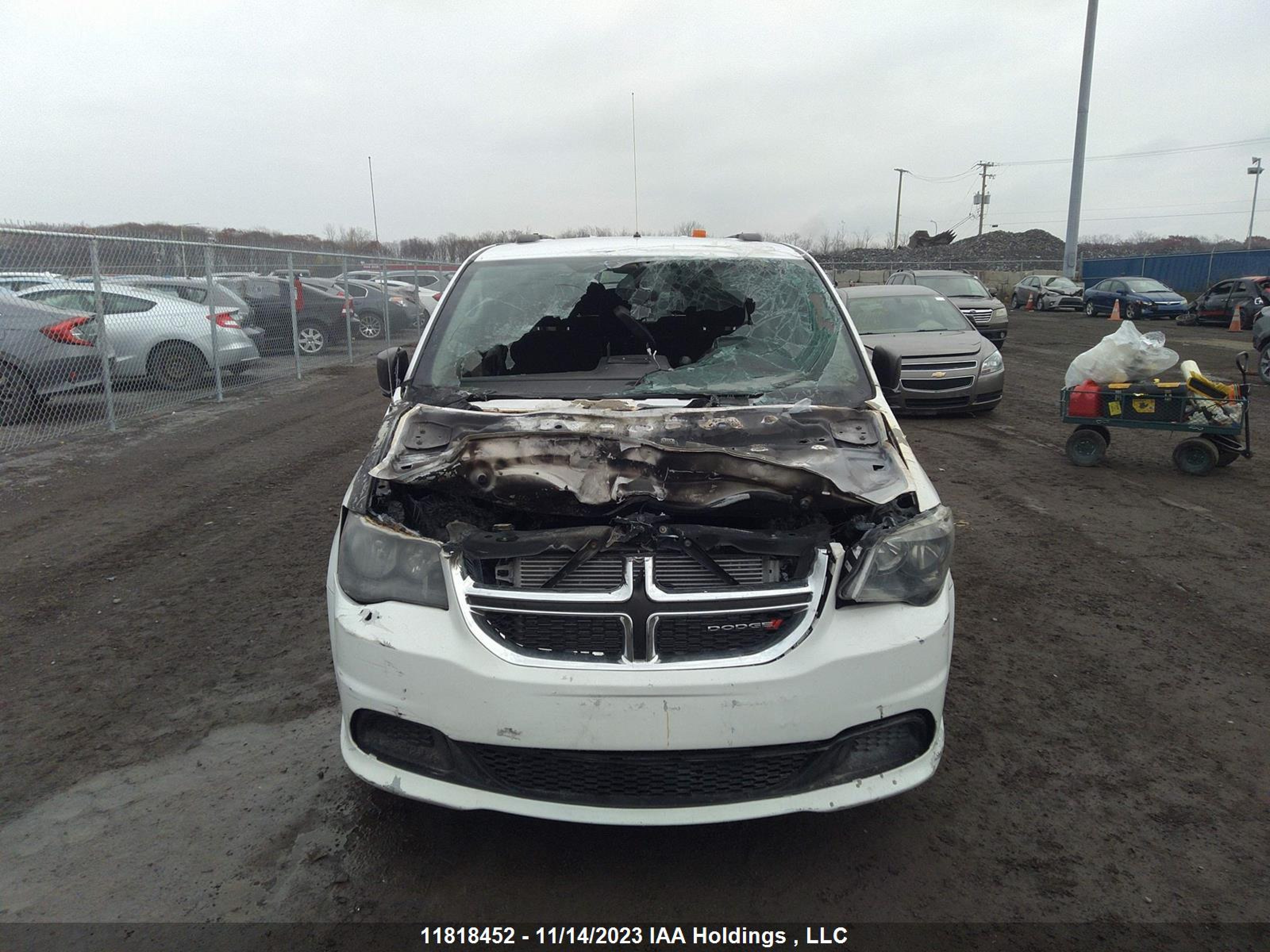 Photo 5 VIN: 2C4RDGBG6KR531372 - DODGE CARAVAN 