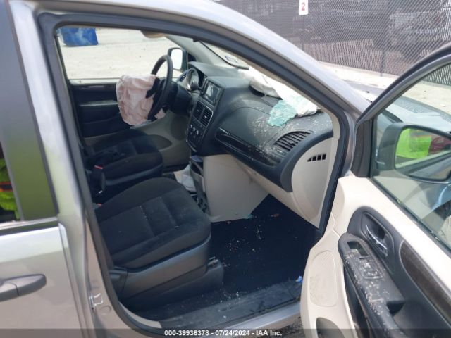 Photo 4 VIN: 2C4RDGBG6KR793473 - DODGE GRAND CARAVAN 