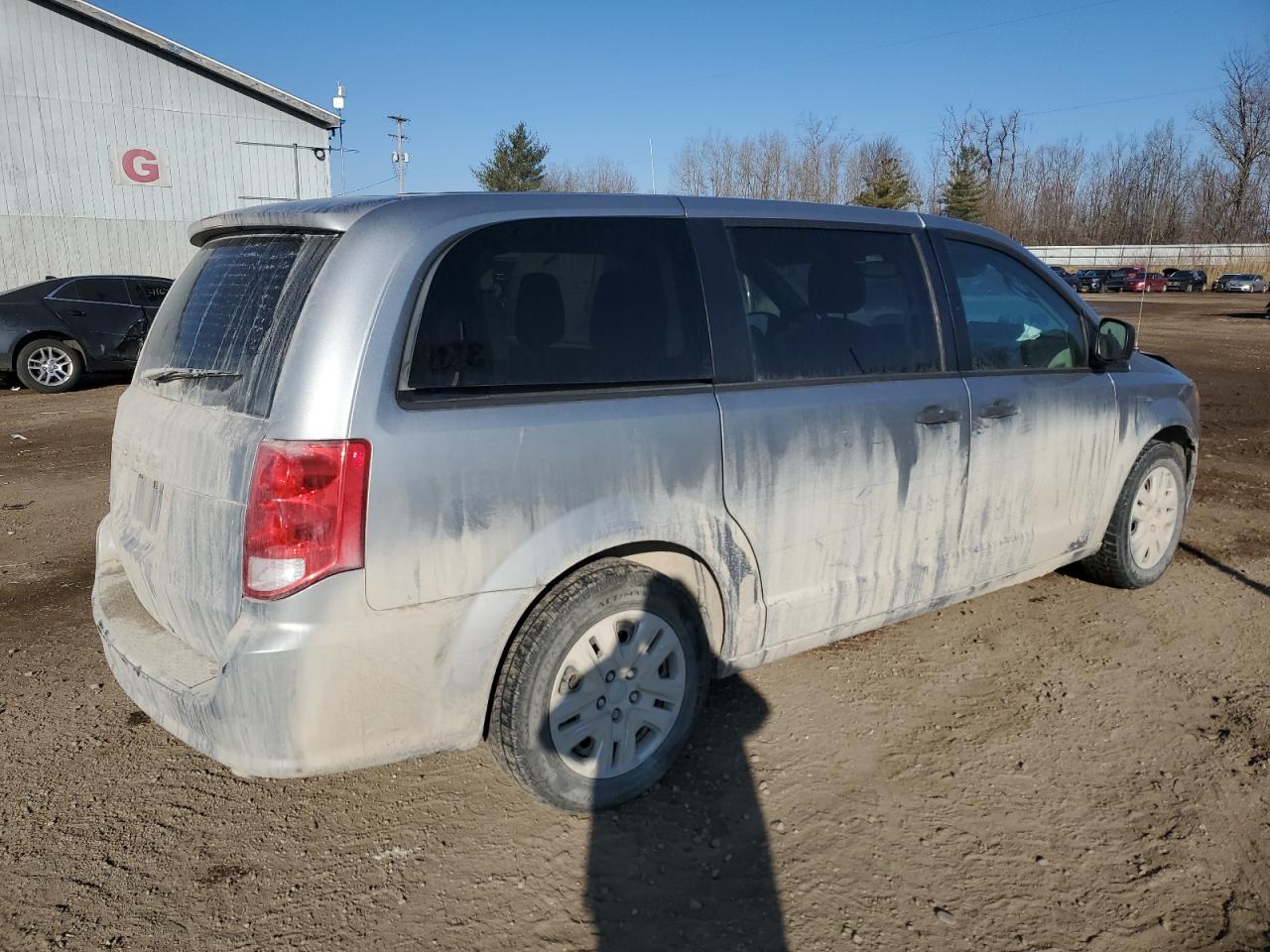 Photo 2 VIN: 2C4RDGBG6LR155757 - DODGE CARAVAN 