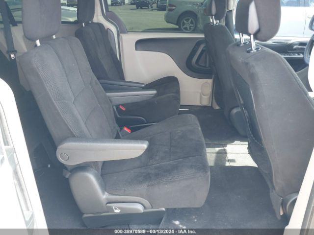 Photo 7 VIN: 2C4RDGBG7CR351898 - DODGE GRAND CARAVAN 