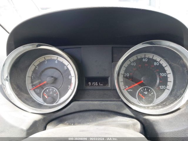 Photo 6 VIN: 2C4RDGBG7DR567932 - DODGE GRAND CARAVAN 