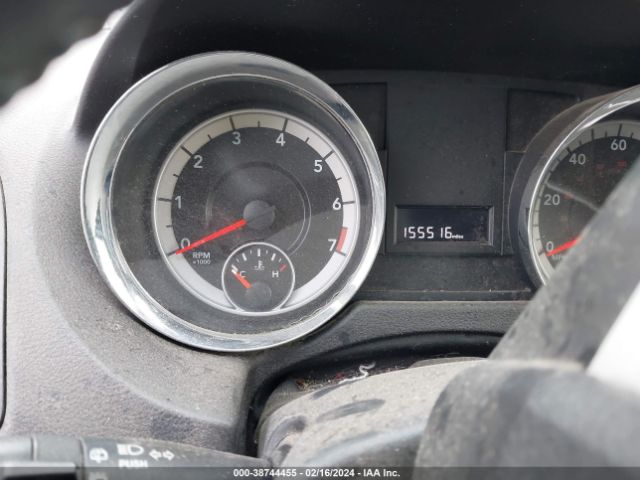 Photo 6 VIN: 2C4RDGBG7DR619446 - DODGE GRAND CARAVAN 