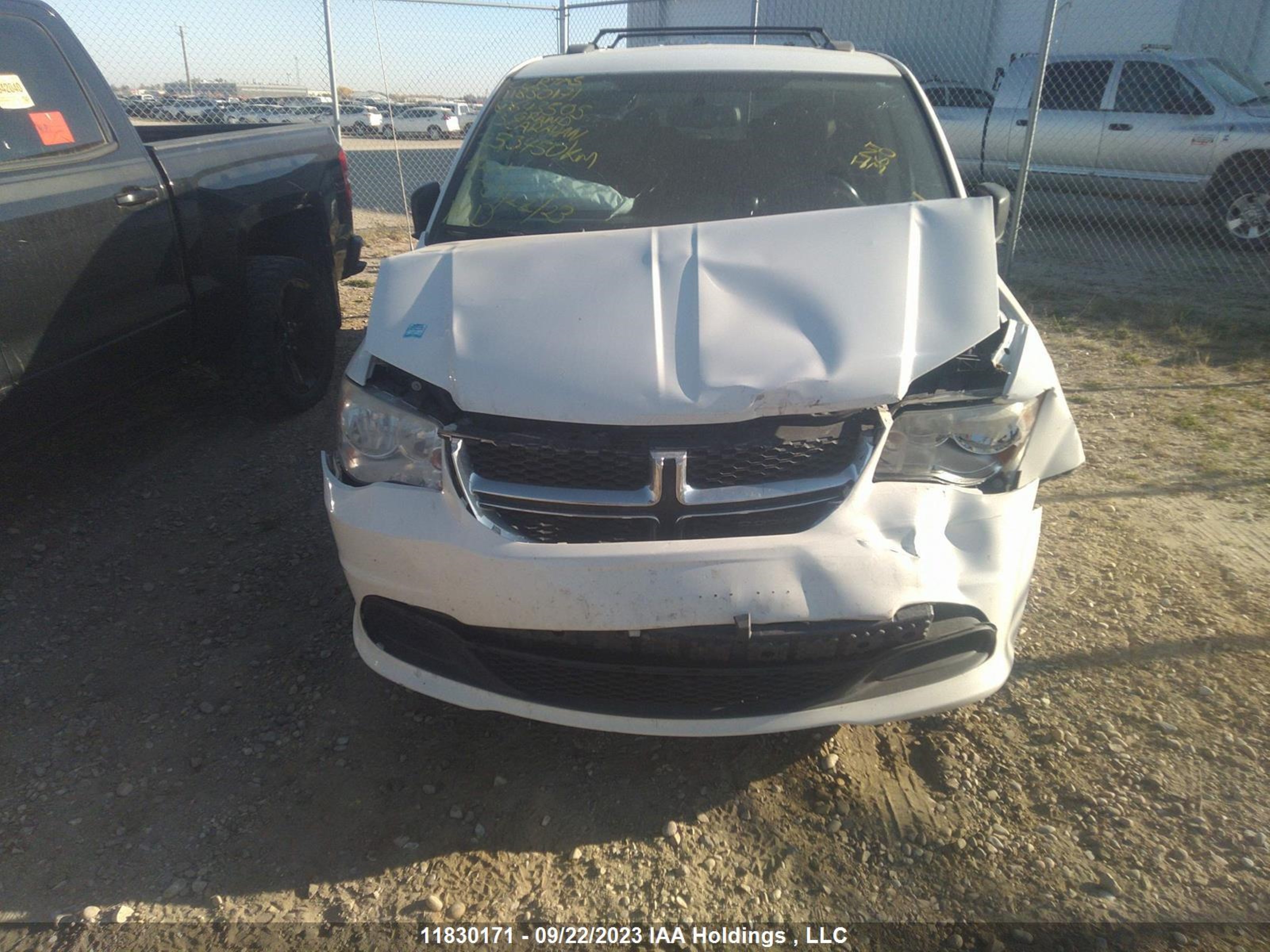 Photo 5 VIN: 2C4RDGBG7DR643505 - DODGE CARAVAN 