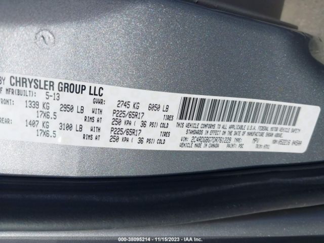 Photo 8 VIN: 2C4RDGBG7DR761229 - DODGE GRAND CARAVAN 