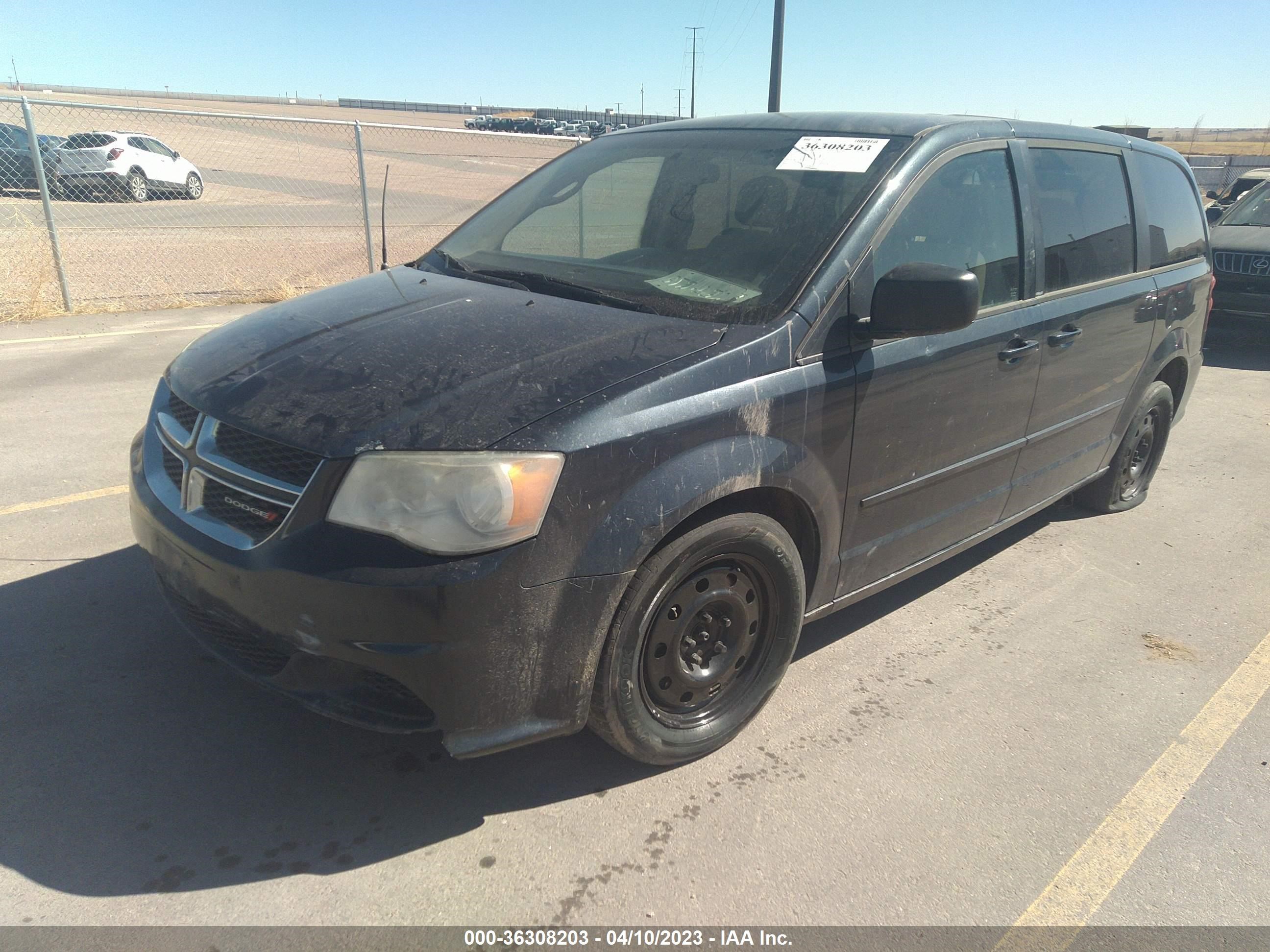 Photo 2 VIN: 2C4RDGBG7ER119319 - DODGE GRAND CARAVAN 