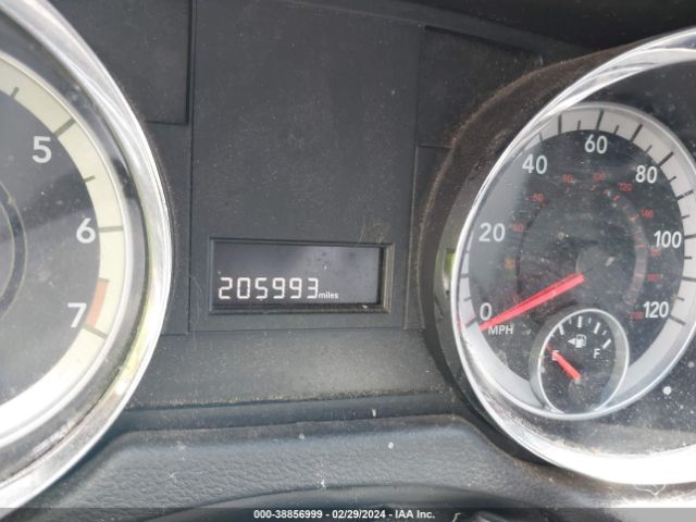 Photo 6 VIN: 2C4RDGBG7ER167113 - DODGE GRAND CARAVAN 