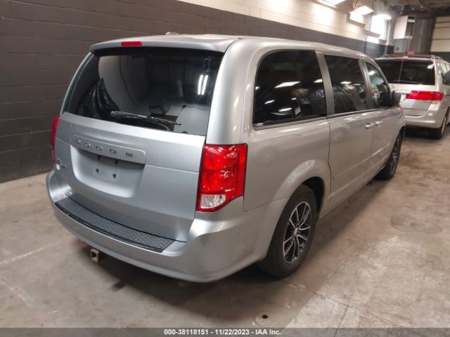 Photo 3 VIN: 2C4RDGBG7FR542919 - DODGE GRAND CARAVAN 