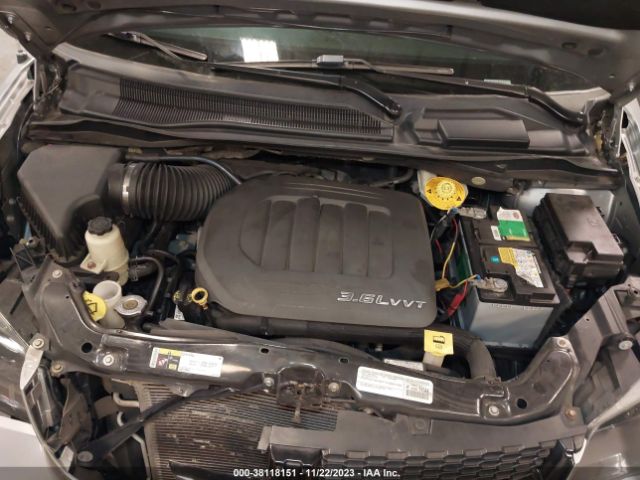 Photo 9 VIN: 2C4RDGBG7FR542919 - DODGE GRAND CARAVAN 