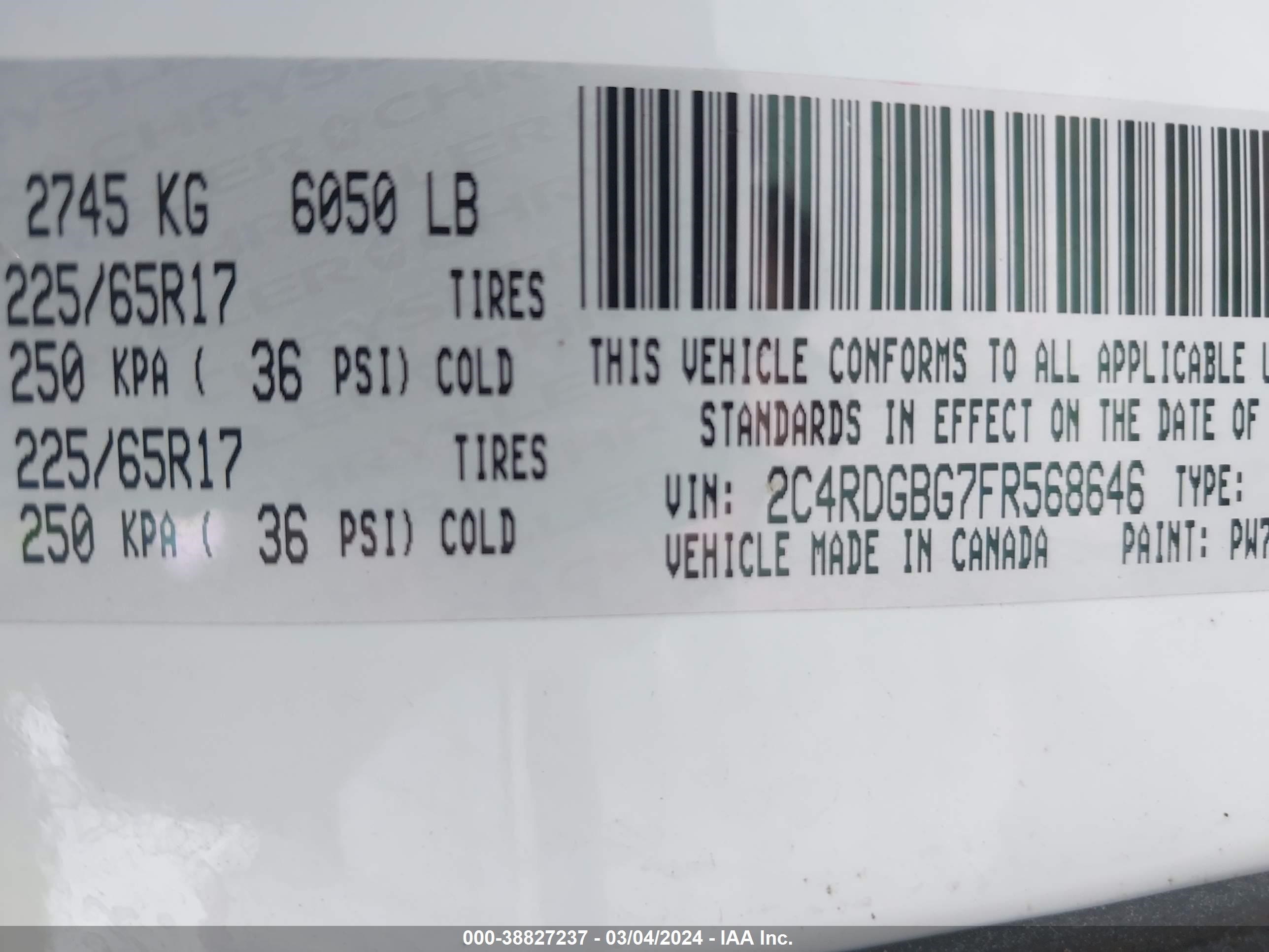 Photo 8 VIN: 2C4RDGBG7FR568646 - DODGE CARAVAN 