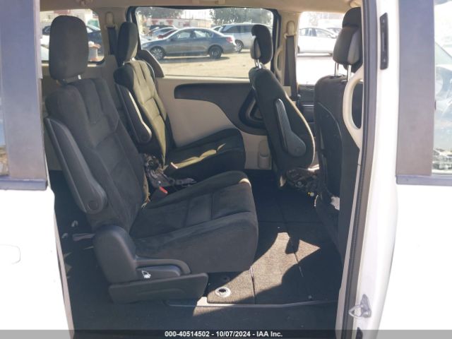 Photo 7 VIN: 2C4RDGBG7FR613987 - DODGE GRAND CARAVAN 