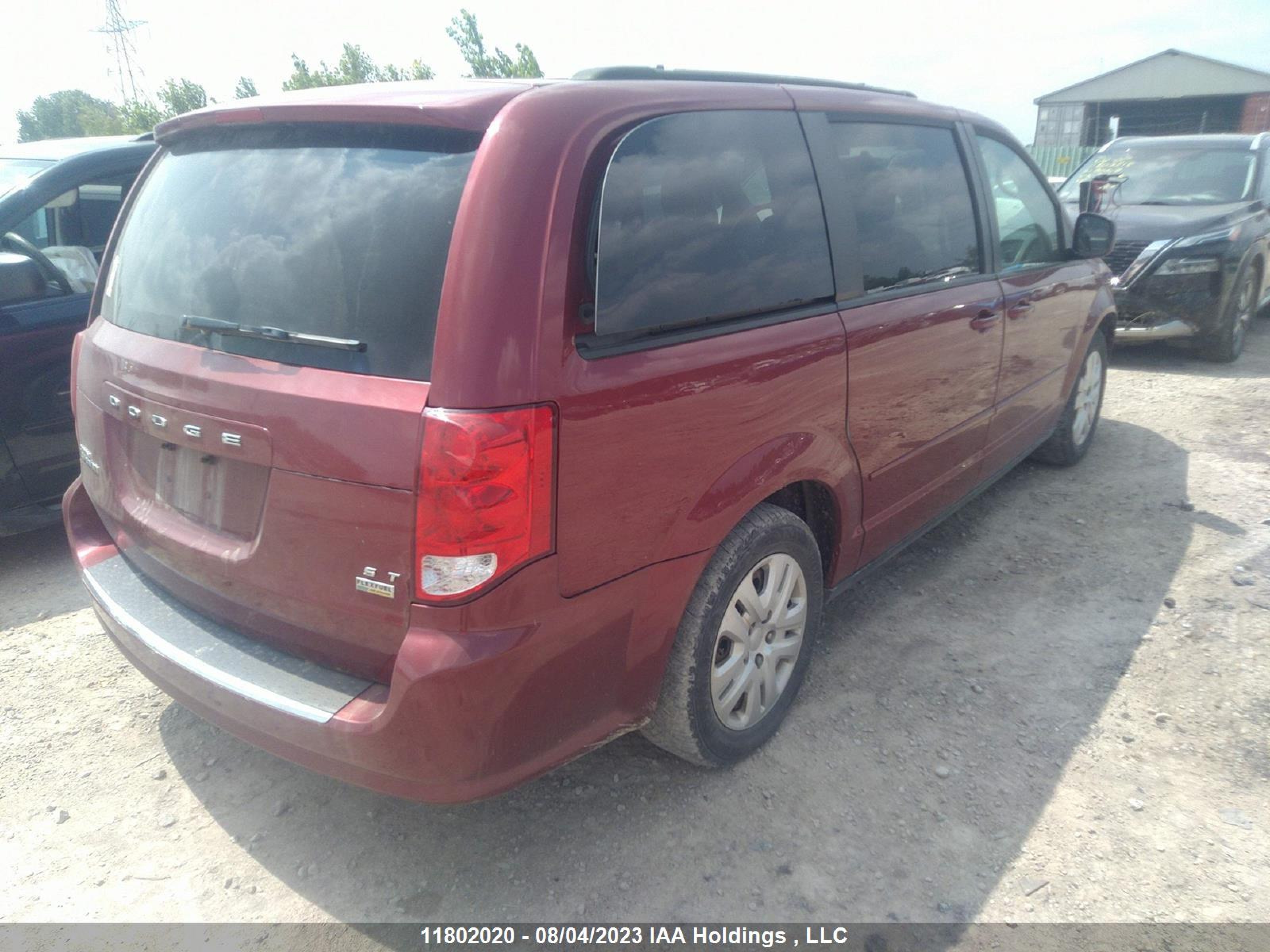 Photo 3 VIN: 2C4RDGBG7FR649775 - DODGE CARAVAN 