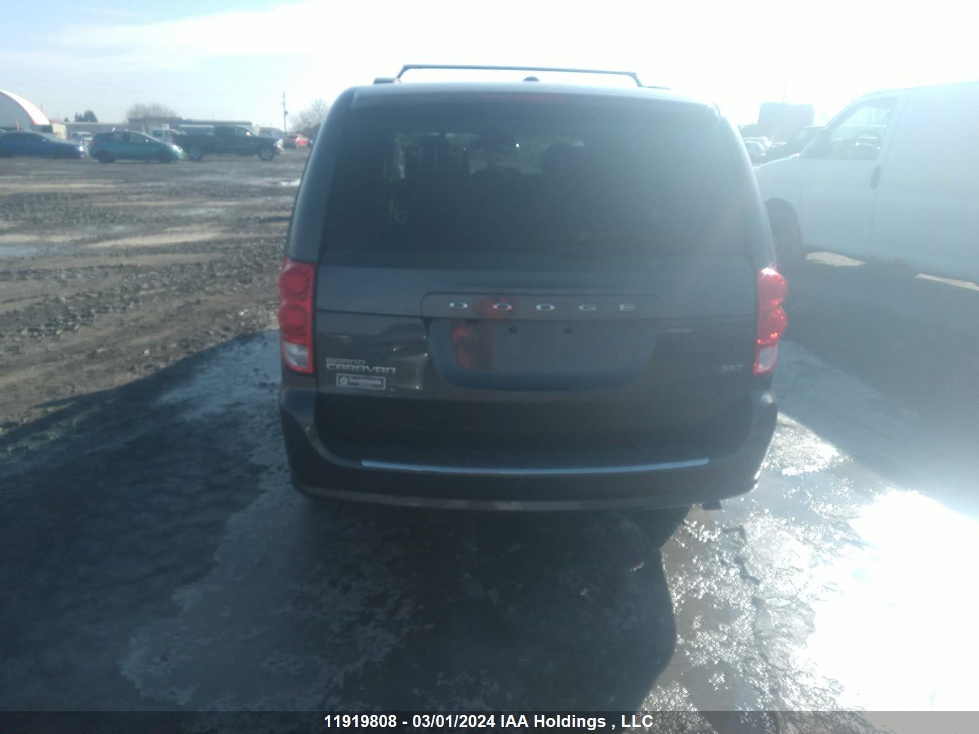 Photo 15 VIN: 2C4RDGBG7GR126614 - DODGE CARAVAN 