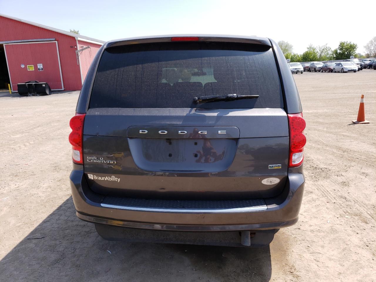 Photo 5 VIN: 2C4RDGBG7GR146166 - DODGE CARAVAN 