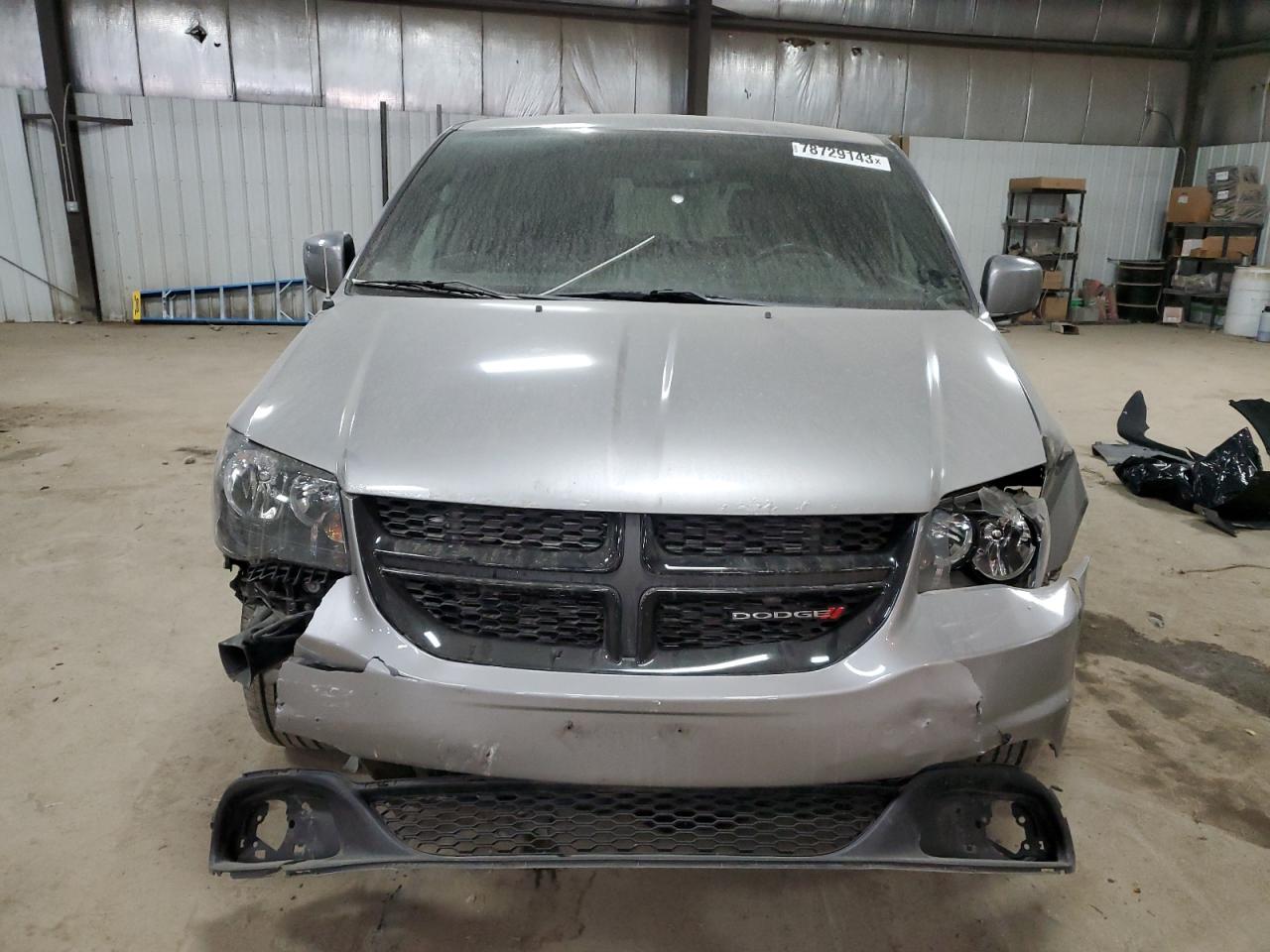 Photo 4 VIN: 2C4RDGBG7GR285214 - DODGE CARAVAN 