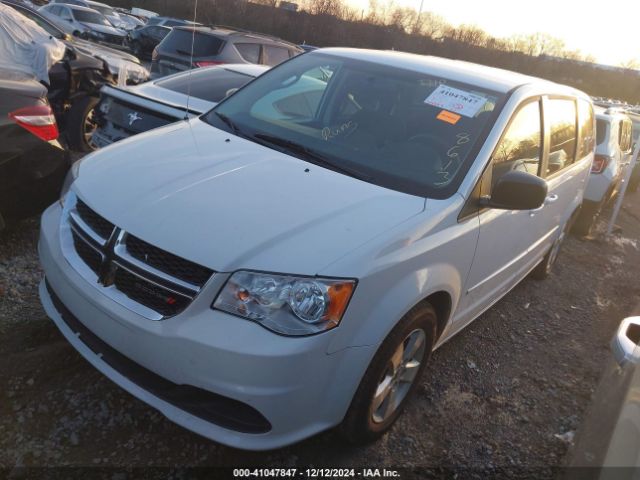 Photo 1 VIN: 2C4RDGBG7GR328613 - DODGE GRAND CARAVAN 