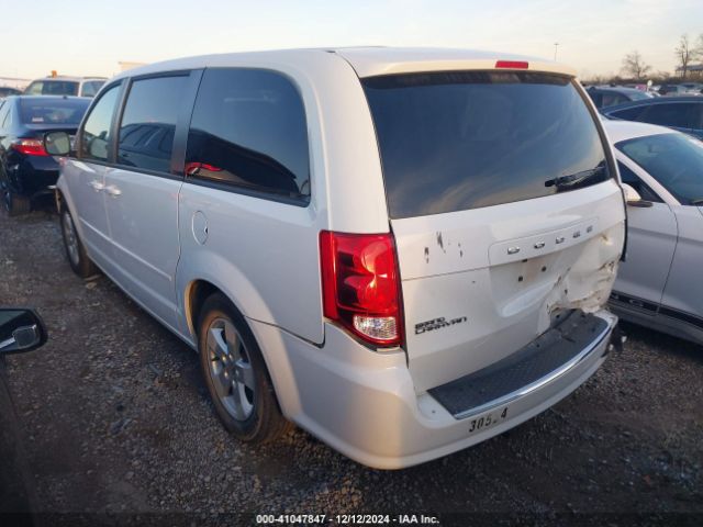 Photo 2 VIN: 2C4RDGBG7GR328613 - DODGE GRAND CARAVAN 