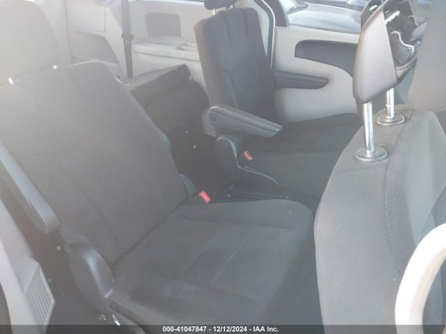 Photo 7 VIN: 2C4RDGBG7GR328613 - DODGE GRAND CARAVAN 