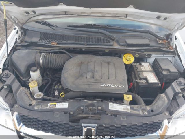 Photo 9 VIN: 2C4RDGBG7GR328613 - DODGE GRAND CARAVAN 