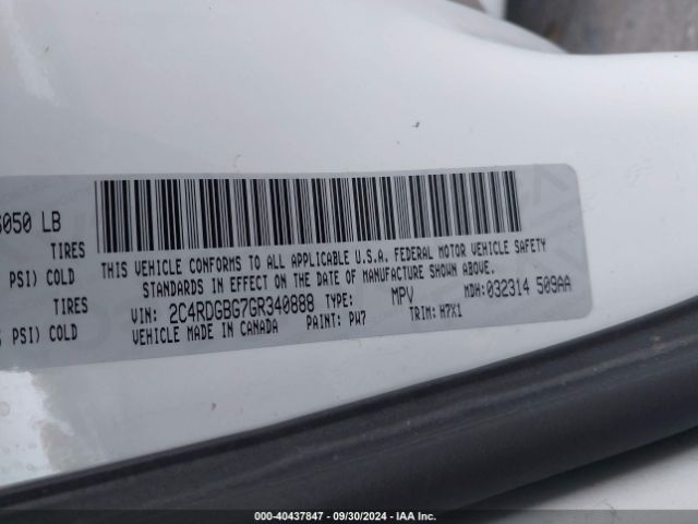 Photo 8 VIN: 2C4RDGBG7GR340888 - DODGE GRAND CARAVAN 