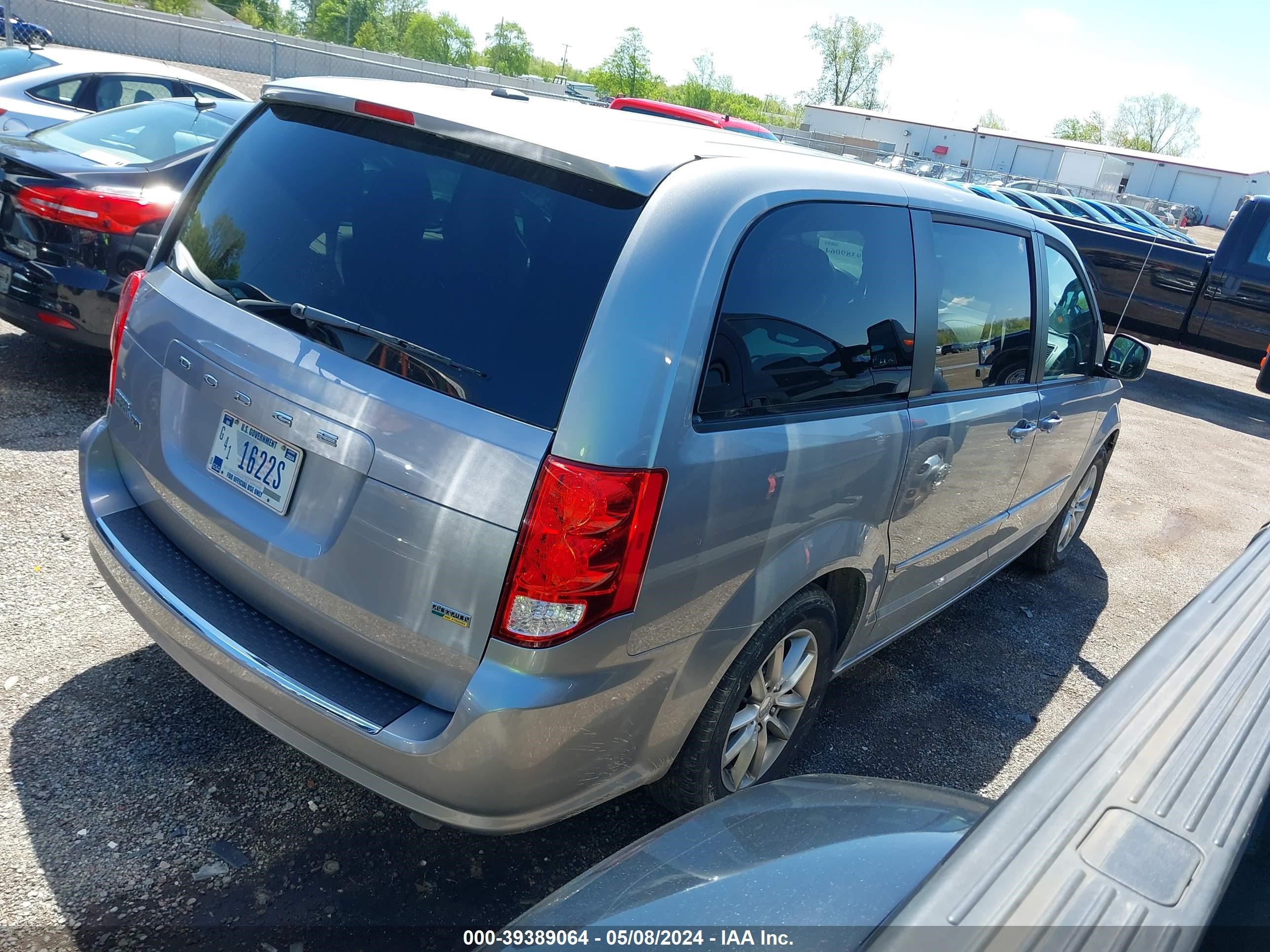 Photo 3 VIN: 2C4RDGBG7GR349512 - DODGE CARAVAN 