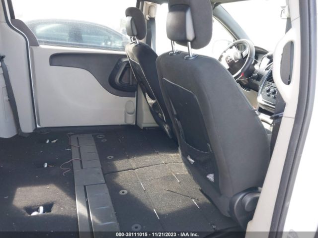 Photo 7 VIN: 2C4RDGBG7GR372790 - DODGE GRAND CARAVAN 