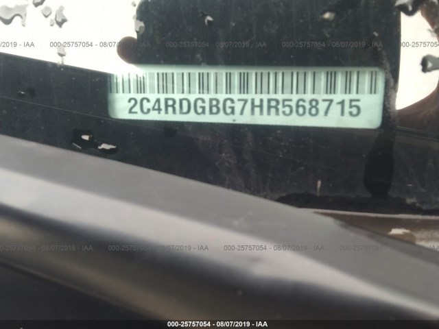 Photo 8 VIN: 2C4RDGBG7HR568715 - DODGE GRAND CARAVAN 