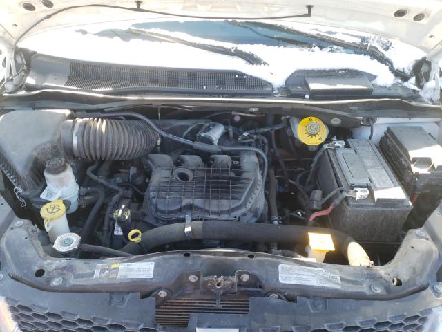 Photo 6 VIN: 2C4RDGBG7HR828871 - DODGE GRAND CARA 