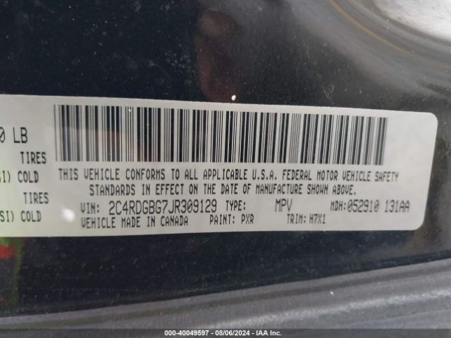 Photo 8 VIN: 2C4RDGBG7JR309129 - DODGE GRAND CARAVAN 