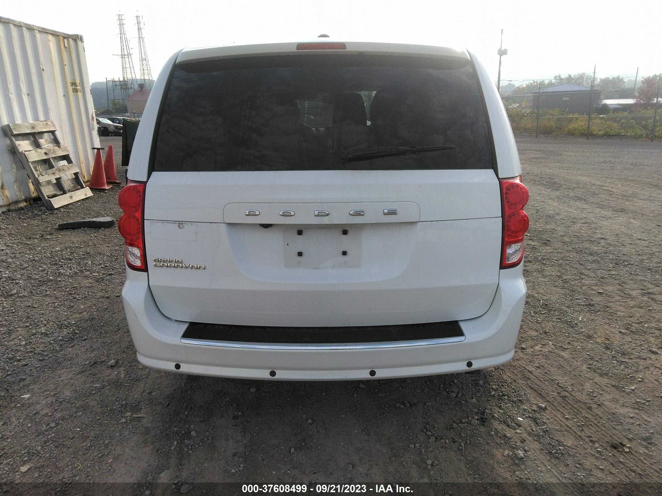 Photo 15 VIN: 2C4RDGBG7KR527234 - DODGE CARAVAN 