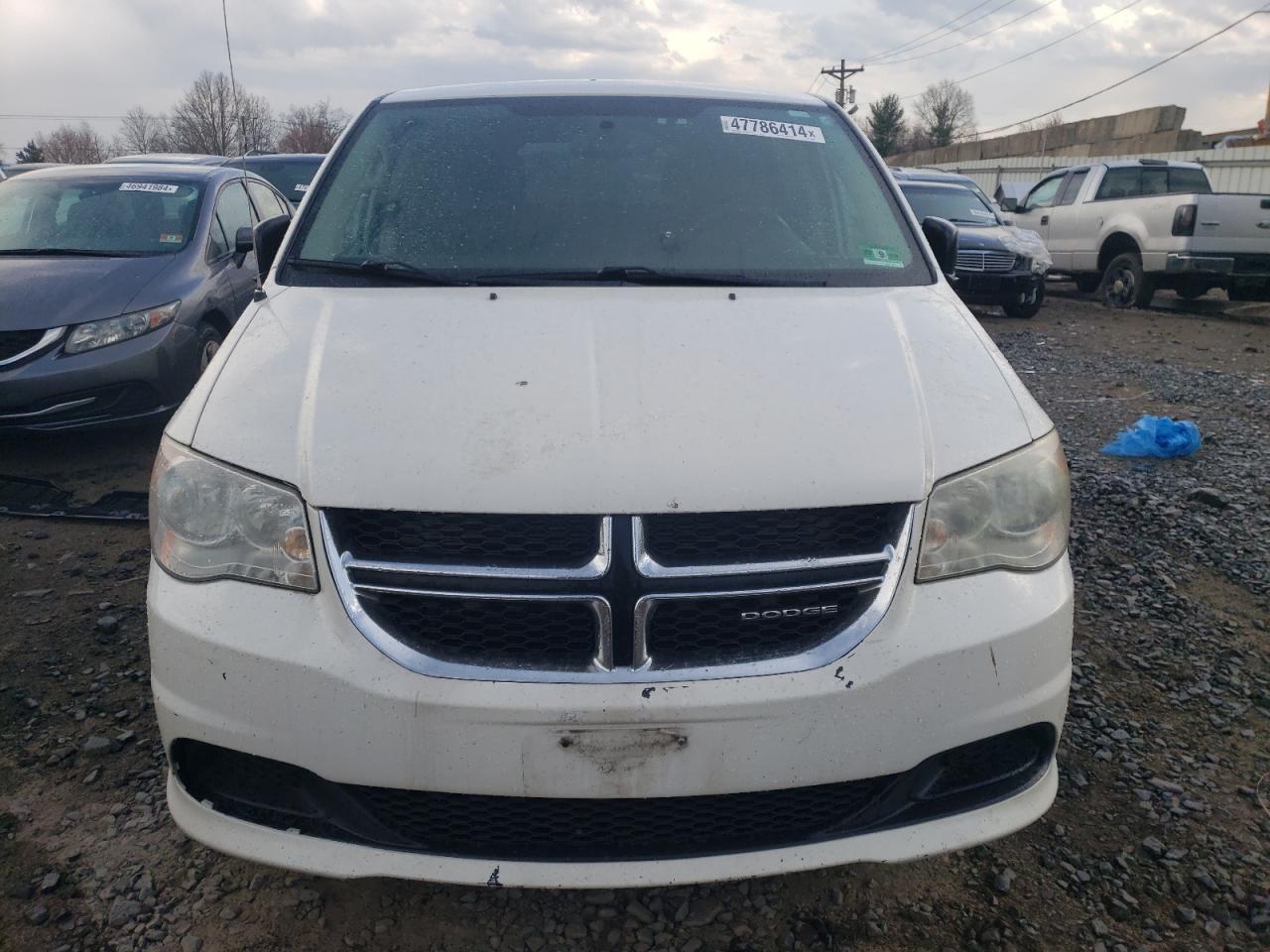 Photo 4 VIN: 2C4RDGBG8CR173080 - DODGE CARAVAN 