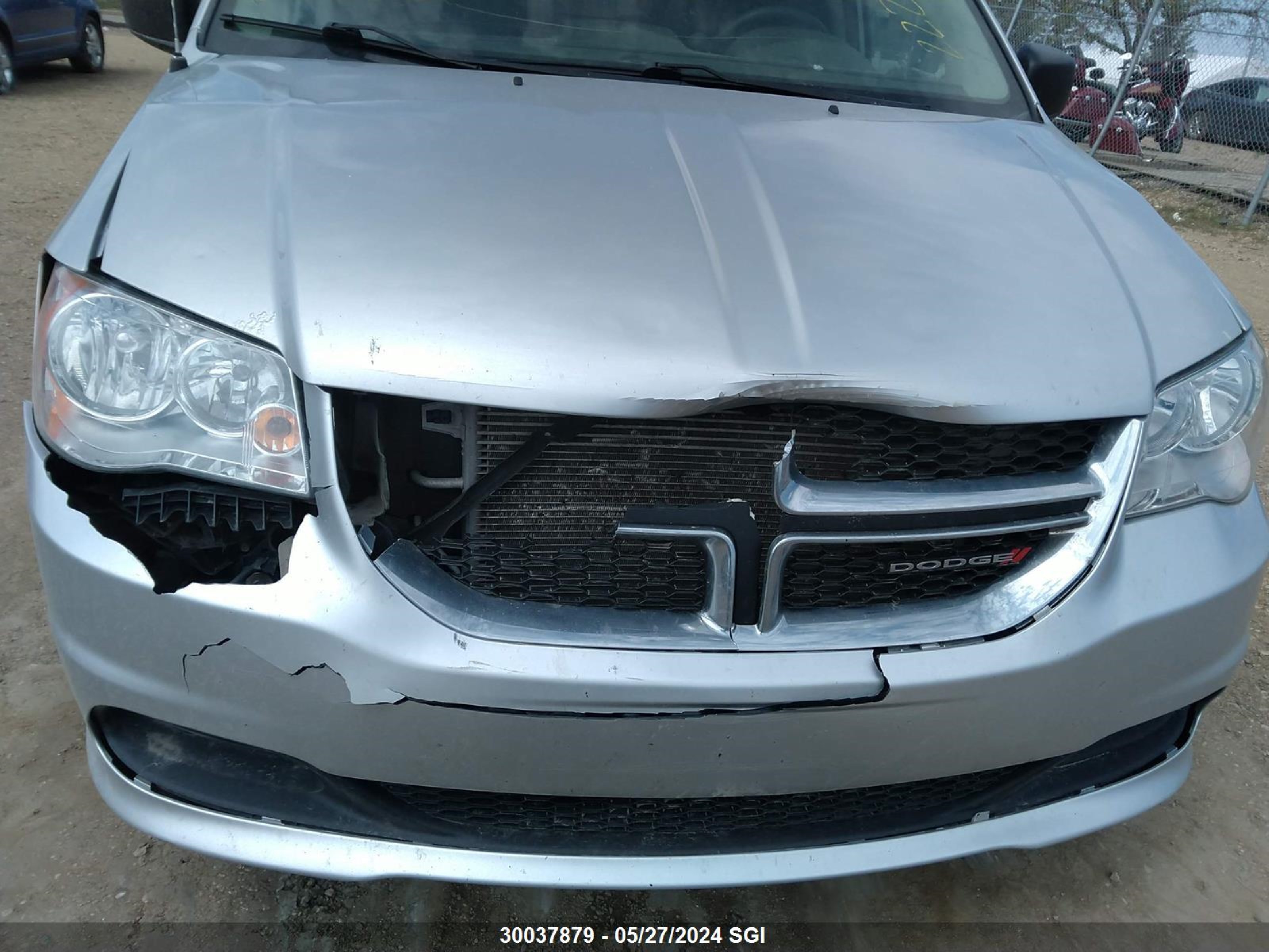 Photo 11 VIN: 2C4RDGBG8CR222035 - DODGE CARAVAN 