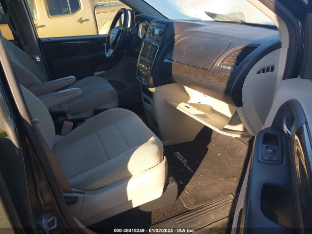 Photo 4 VIN: 2C4RDGBG8CR322135 - DODGE GRAND CARAVAN 