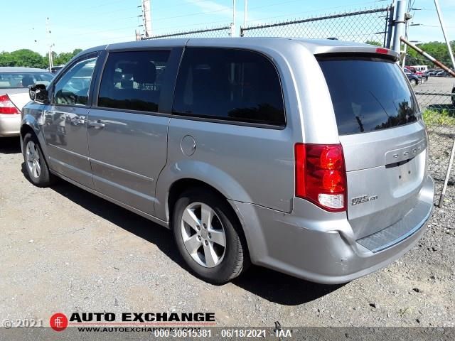 Photo 2 VIN: 2C4RDGBG8DR602638 - DODGE GRAND CARAVAN 