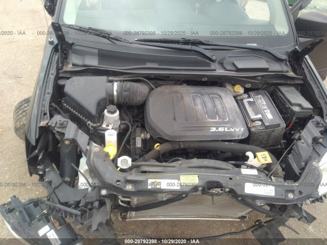 Photo 9 VIN: 2C4RDGBG8DR622405 - DODGE GRAND CARAVAN 