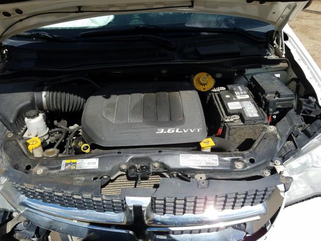 Photo 6 VIN: 2C4RDGBG8DR761837 - DODGE GRAND CARA 