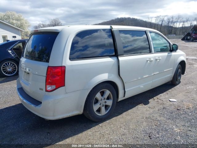 Photo 3 VIN: 2C4RDGBG8DR771476 - DODGE GRAND CARAVAN 